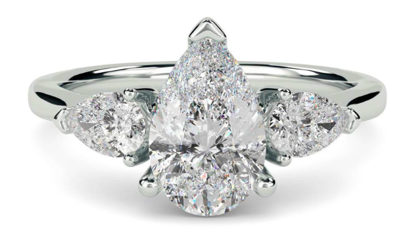 Billie Pavé Pear Ring, Lab Grown Diamond Ring by Kimaï