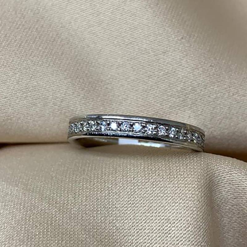 0.50ct VS/E-F Natural Round Cut Diamond Wedding Ring in Platinum