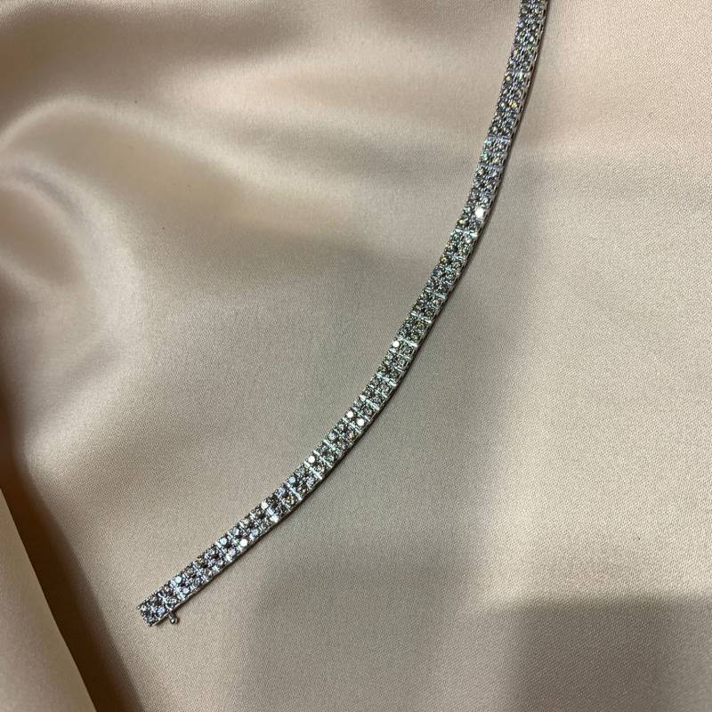 4.20ct VS/G-H Natural Round Cut Diamond 6.5Inches Bracelet in 9k White Gold