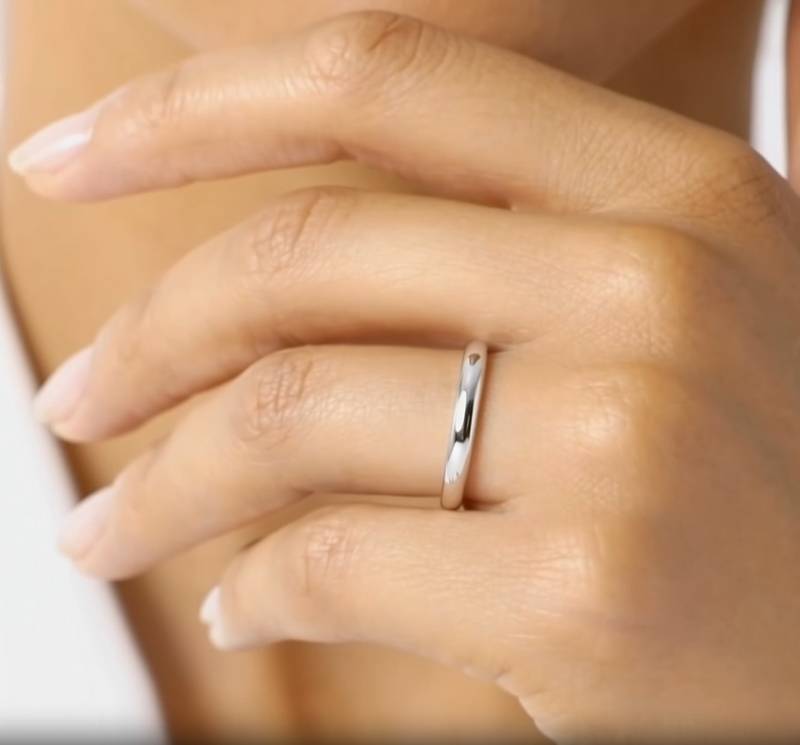 2mm Ultra Lightweight Traditional Court Wedding Ring