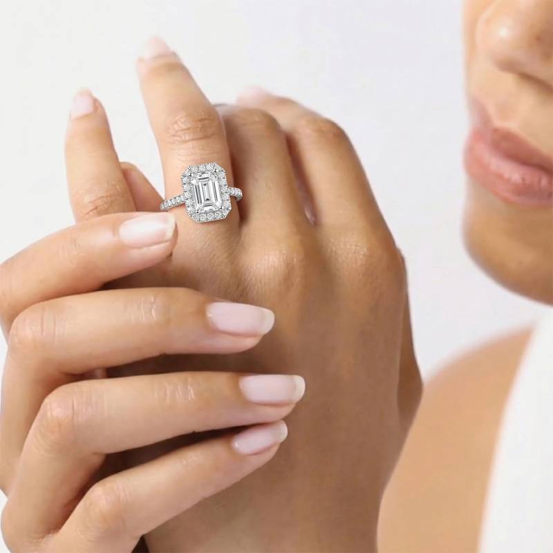 Emerald Diamond Single Halo Shoulder Set Ring