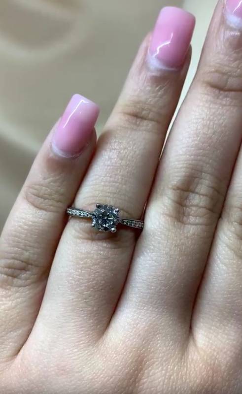 1.25ct SI1/I Natural Round Cut Diamond Shoulder Set Ring in 18k White Gold