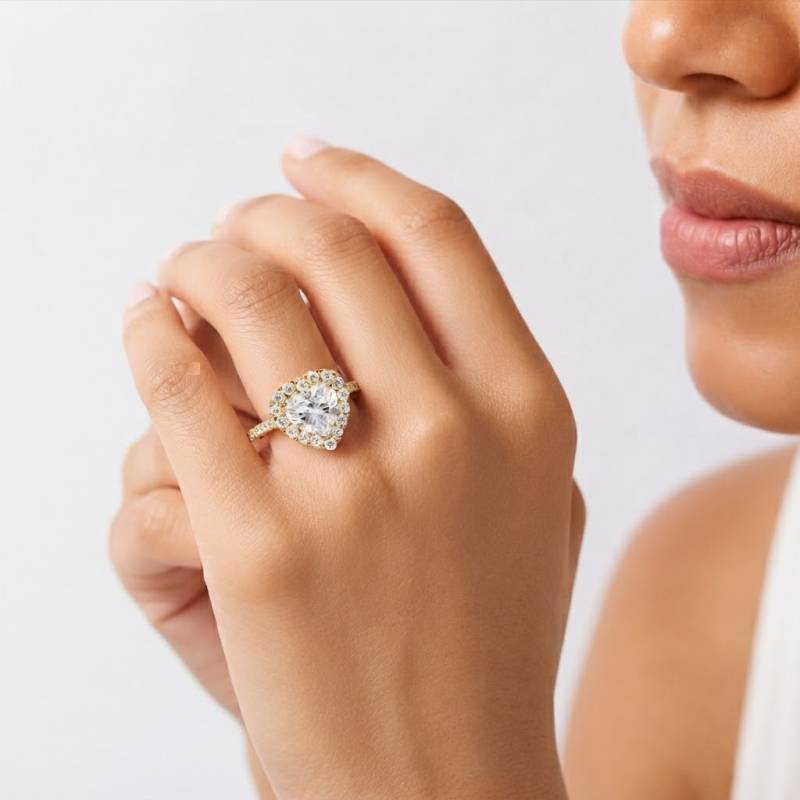 Heart Diamond Single Halo Shoulder Set Ring