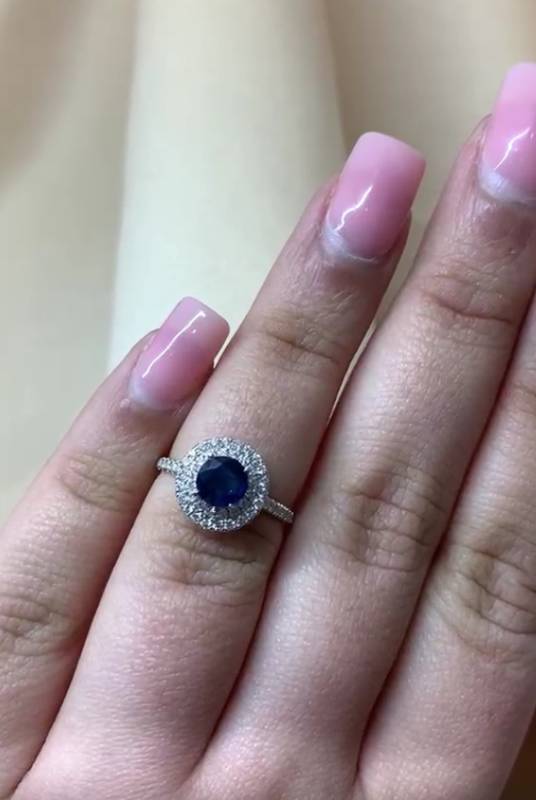 1.60ct VS/F-G Round Cut Blue Sapphire Gemstone Halo Ring in 9k White Gold