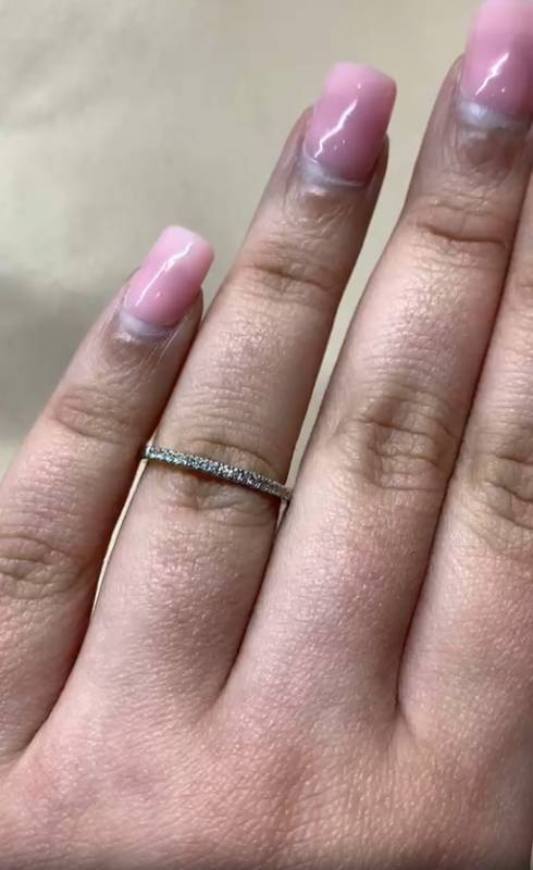 0.25ct VS/F-G Natural Round Cut Diamond Half Eternity Ring in 18k White Gold