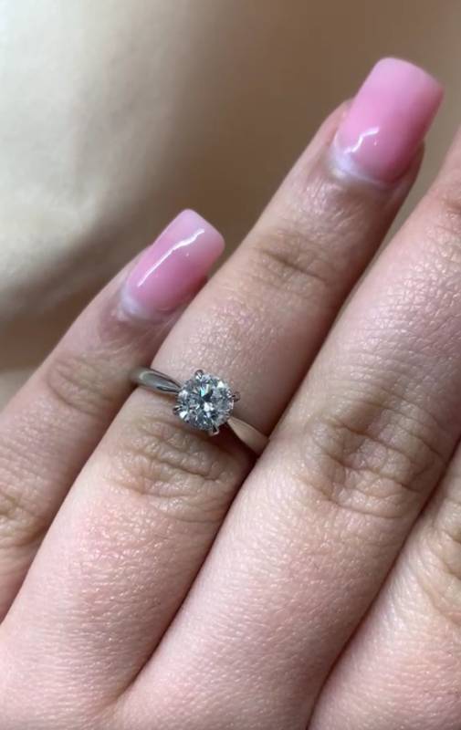 1.05ct SI3/H Natural Round Cut Diamond Solitaire Ring in Platinum
