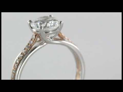 Stylish Round Diamond Shoulder Set Engagement Ring