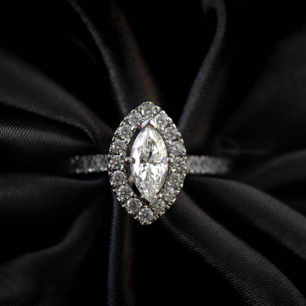 Marquise Diamond Single Halo Shoulder Set Ring W