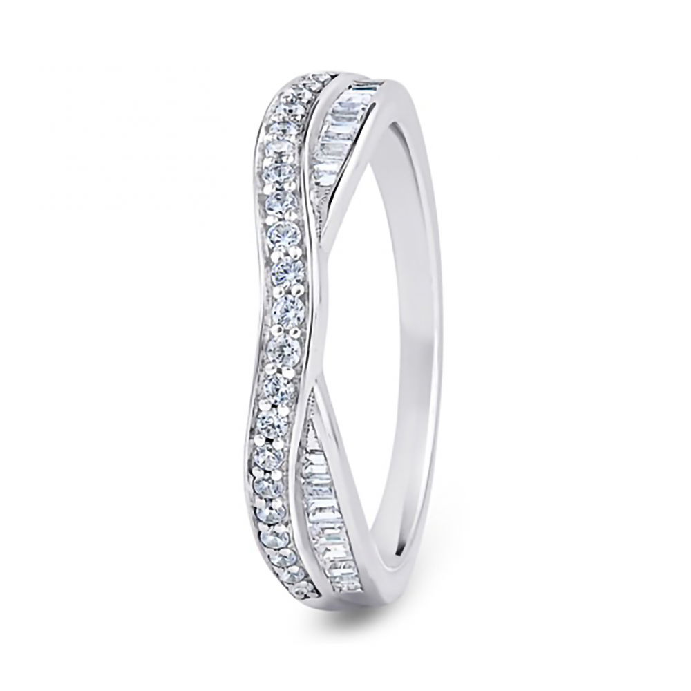 Round Brilliant & Baguette Cut Entwined Double Row Eternity Ring W