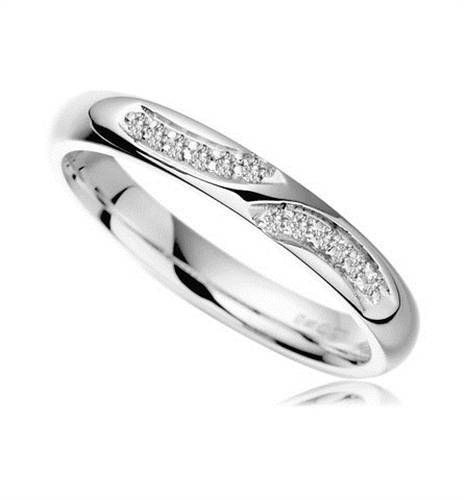 2.5mm Round Diamond Wedding Ring P