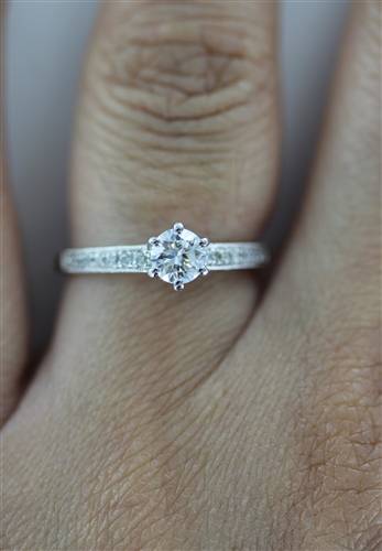 Round Diamond Vintage Engagement Ring W