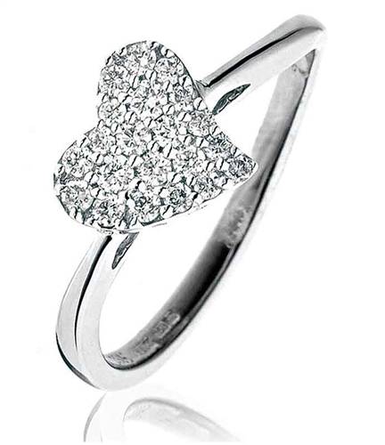 0.25ct Elegant Heart Shaped Round Diamond Cluster Ring P