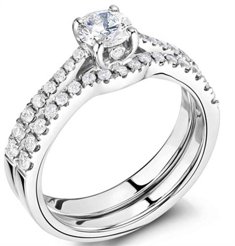 Diamond Shoulder Set Ring With Matching Band P
