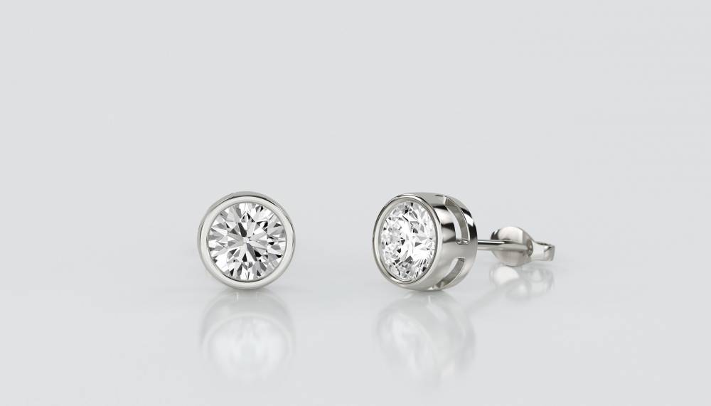 Rubover Round Diamond Designer Earrings W