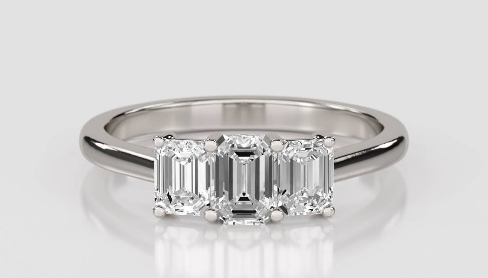 DHMT03308 Graduated Emerald Diamond Trilogy Ring P