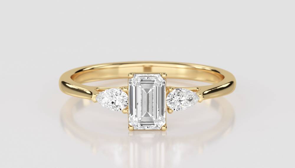 Elegant Emerald & Pear Diamond Trilogy Ring Y