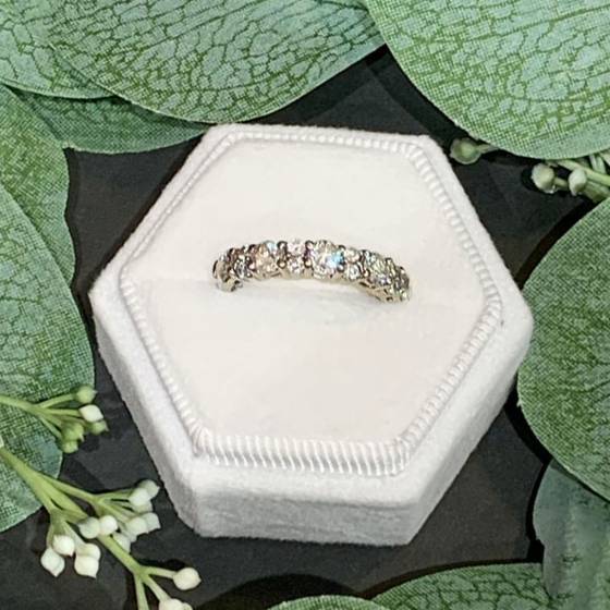 1.50ct VVS2/D Natural Round Diamond 5 Stone Ring in 18k White Gold