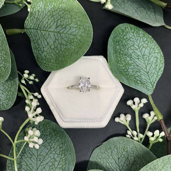 GIA Certified 1.60ct SI2/E Natural Oval Diamond Solitaire Ring in Platinum