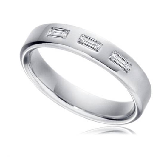 0.18ct SI3/G 5mm Natural Baguette Diamond Wedding Ring in Platinum