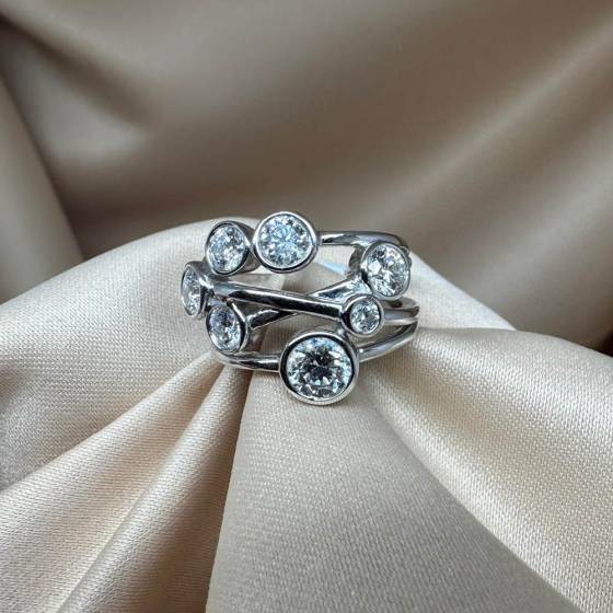 2.05ct VS/F-G Round Cut Natural Diamond Bubble Ring