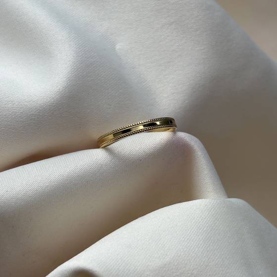 Patterned Plain Wedding Ring