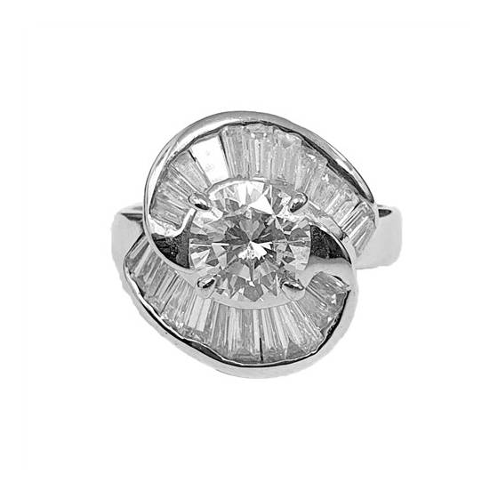 2.03ct VS1/H Round and Natural Baguette Cut Cocktail Diamond Ring in 18k White Gold