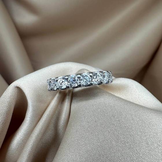 3.50ct VS/G Round Cut Natural Diamond Full Channel Eternity Ring