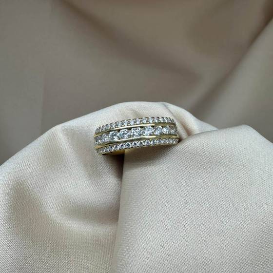 1.72ct VS/E-F Round Cut Natural Diamond Triple Row Ring
