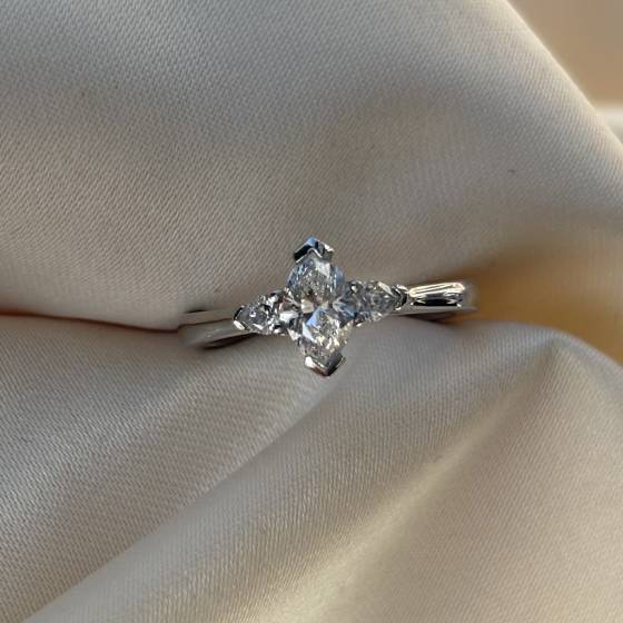 0.30ct SI/F-G Pear Cut Natural Diamond Trilogy Ring