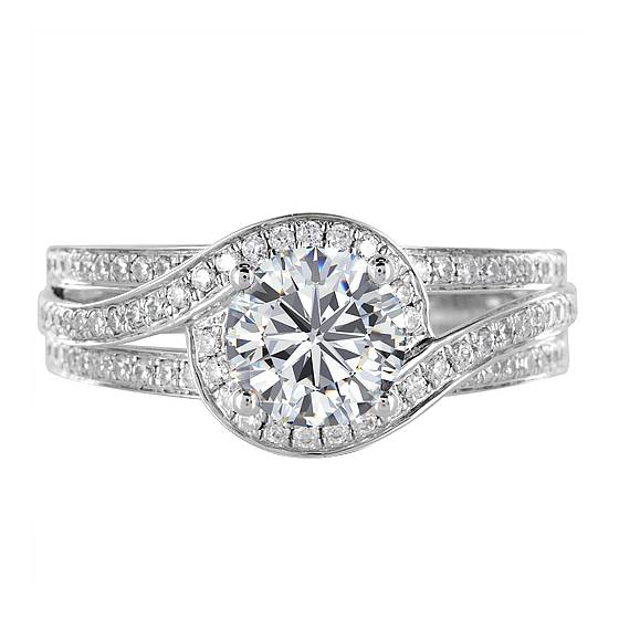 0.50ct IF/D Natural Round Diamond Shoulder Set Ring in Platinum