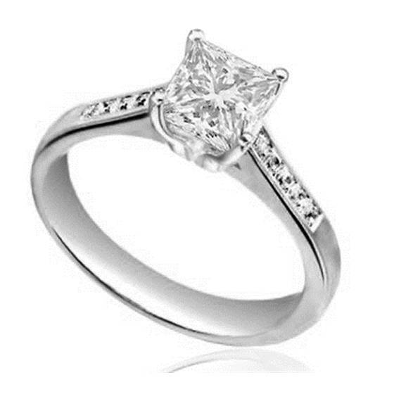 0.85ct VS2/F Natural Diamond Shoulder Set Ring in 18k White Gold