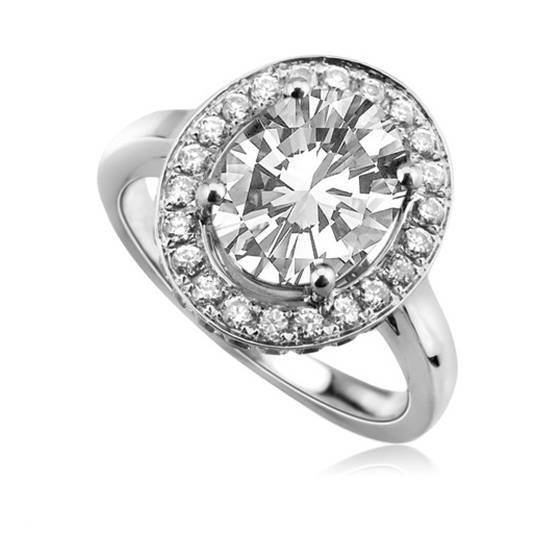 0.80ct VS1/F Natural Oval Diamond Single Halo Ring in 18k White Gold