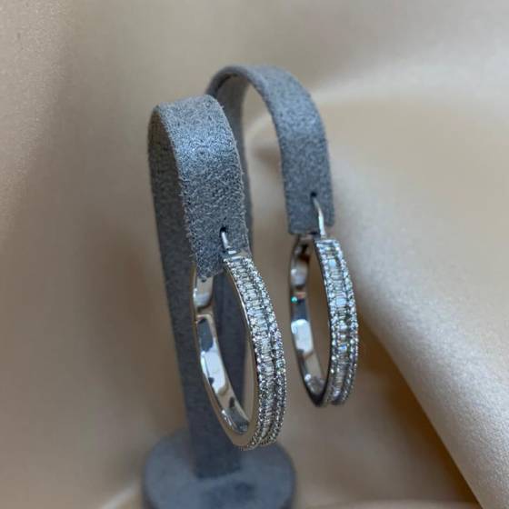 1.30ct SI/G-H Natural Round Cut Diamond Hoop Earrings in 9k White Gold