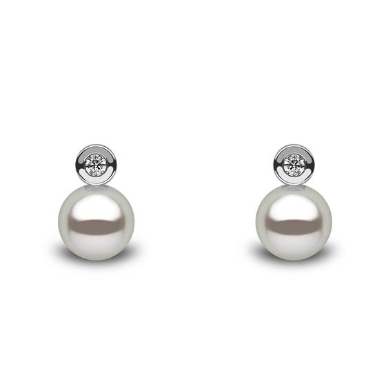 2.90ct VS/F 6mm Freshwater Pearl Stud Earrings in 18k White Gold