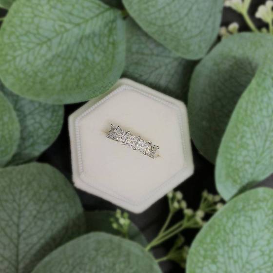 2.00ct VVS/F Lab Grown Princess Diamond 5 Stone Ring in 18k White Gold