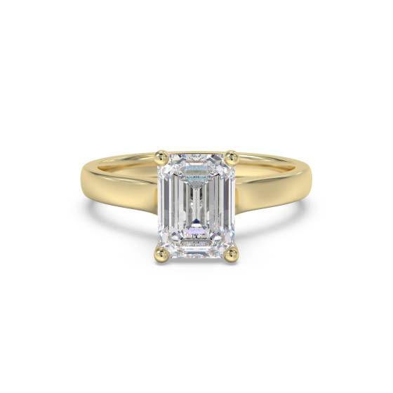 Traditional Emerald Diamond Engagement Ring