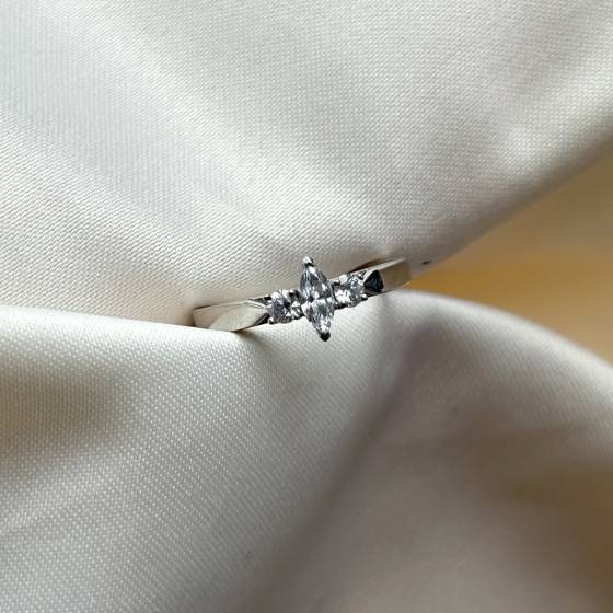 0.34ct SI/F Marquise Cut Natural Diamond Trilogy Ring