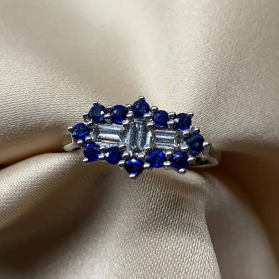 0.30ct VS/G-H Baguette Cut Blue Sapphire Gemstone Ring in 9k White Gold