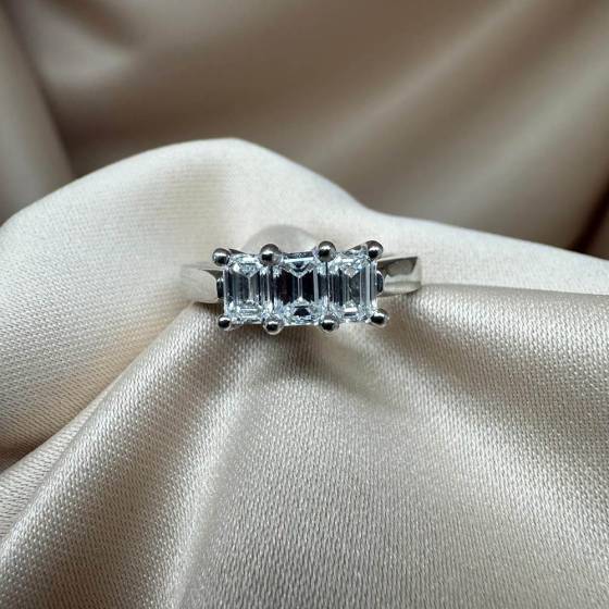 1.02ct VVS/F-G Emerald Cut Natural Diamond Trilogy Ring