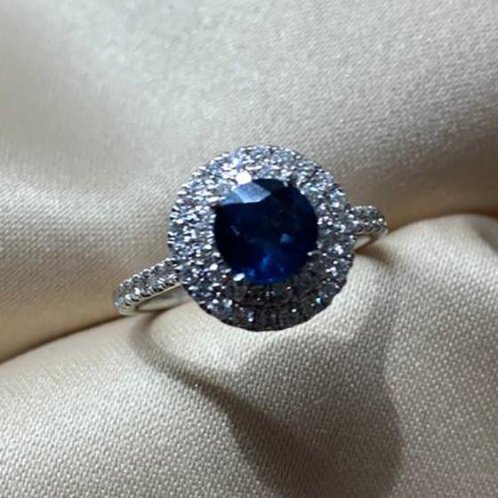 1.60ct VS/F-G Round Cut Blue Sapphire Gemstone Halo Ring in 9k White Gold