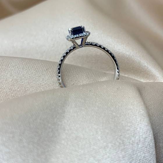 1.35ct VS/F-G Emerald Cut Blue Sapphire Gemstone Halo Ring in 9k White Gold