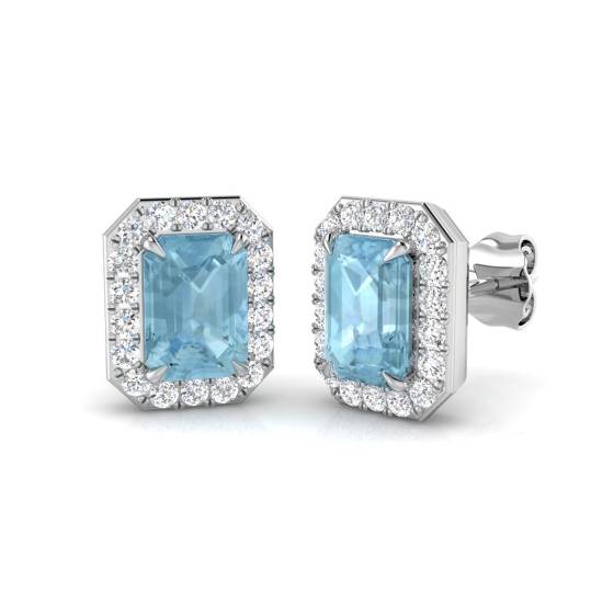 2.04ct VS/E-F Emerald cut Aquamarine Gemstone Cluster Earrings in 18k White Gold