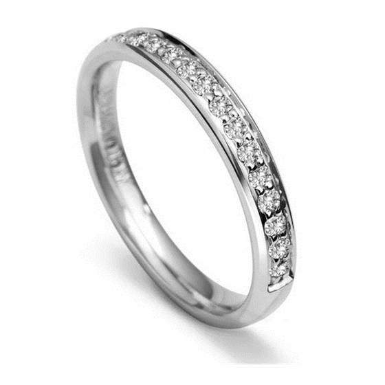 0.30ct VS/F-G Natural Round Diamond Wedding Ring in 18k White Gold