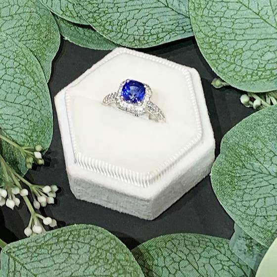 2.40ct VVS/F Round and Natural Cushion Diamond Blue Sapphire Ring in 18k White Gold