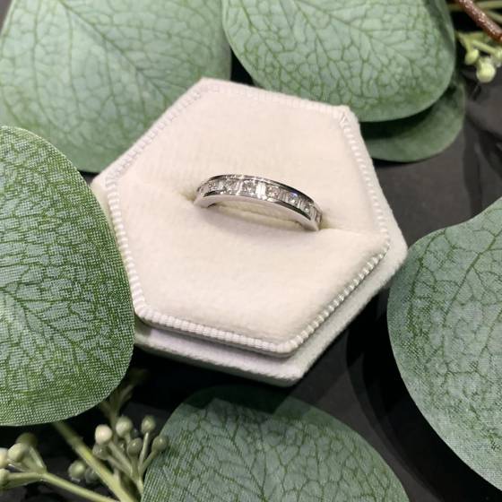 1.50ct VS/F-G Round and Natural Baguette Diamond Full Eternity Ring in Platinum