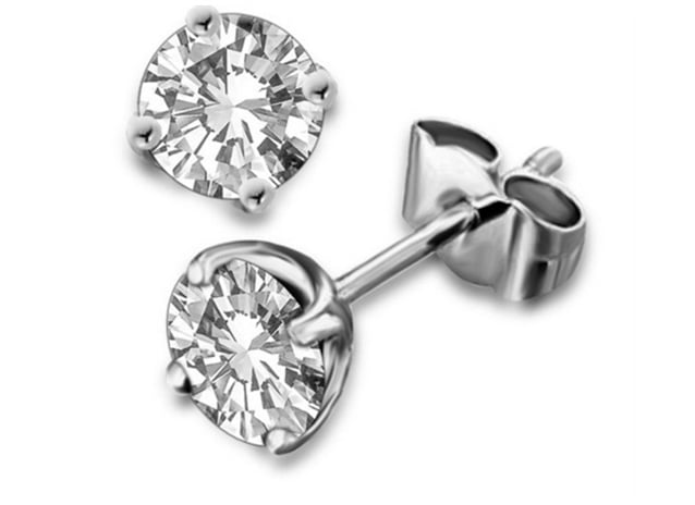 How to Choose Diamond Earrings
