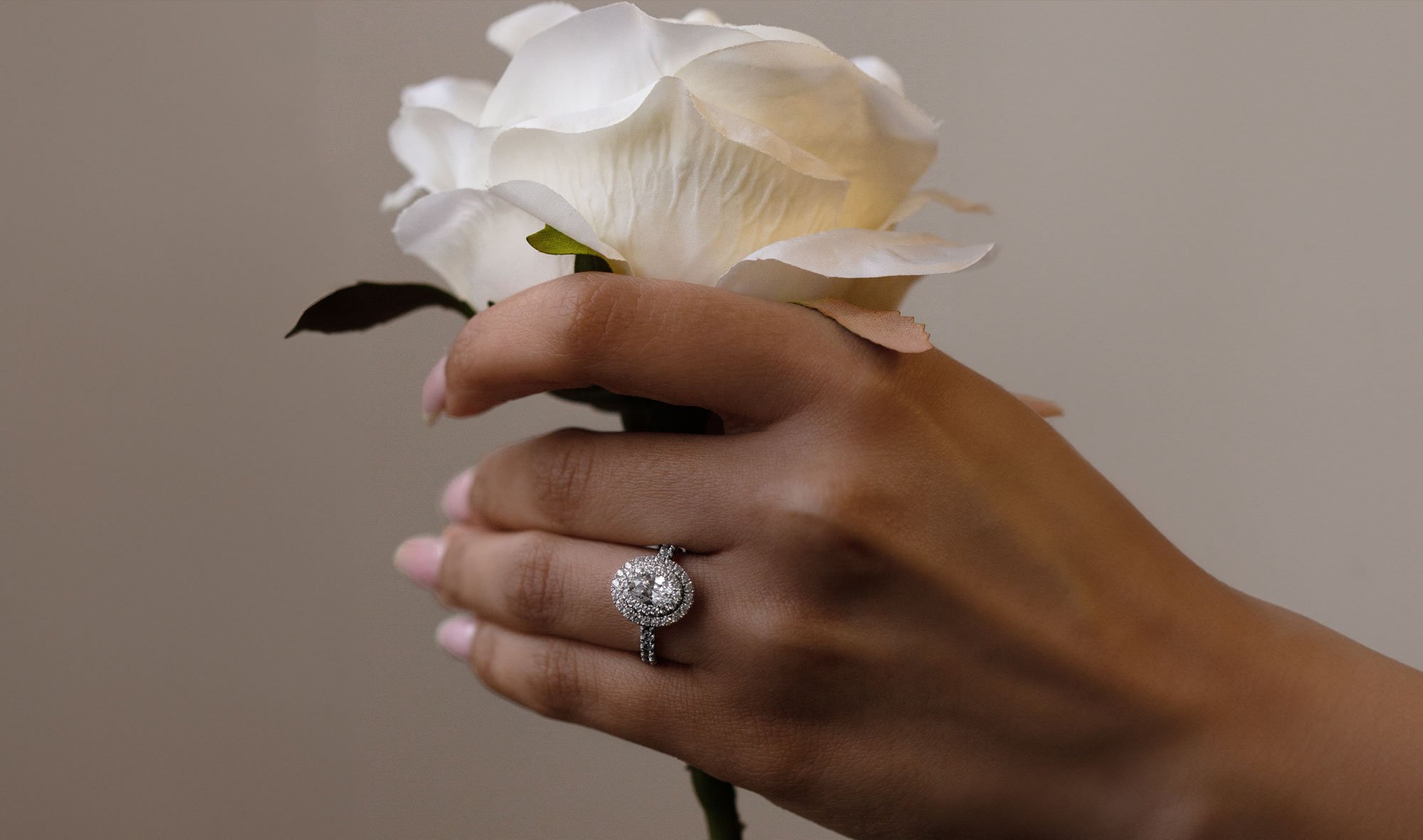 Moissanite Vs. Diamonds: 5 Key Differences