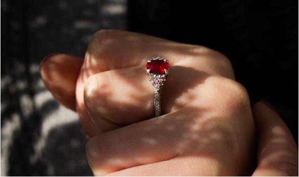 A Complete Guide to Ruby Engagement Rings