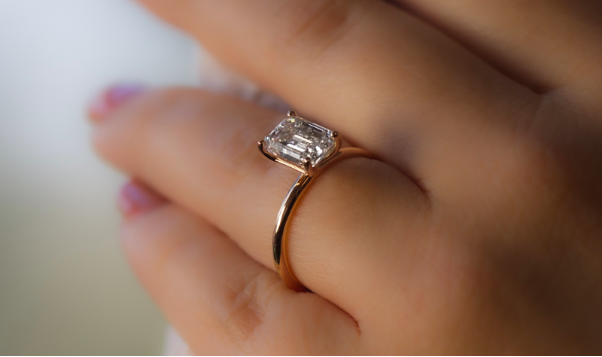 Why Should You Buy a Rose Gold Engagement Ring? 