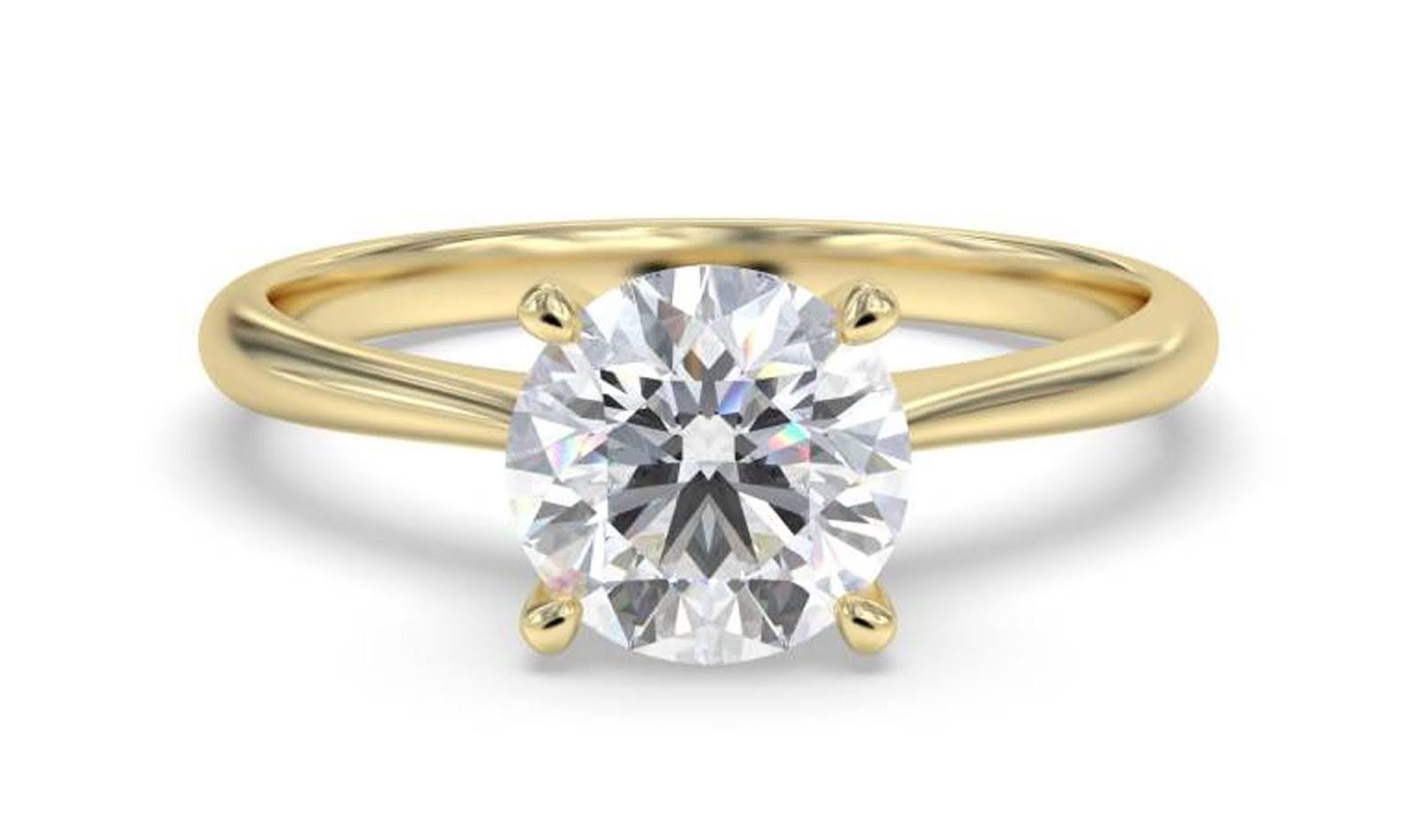The Best Engagement Rings for Small Hands
